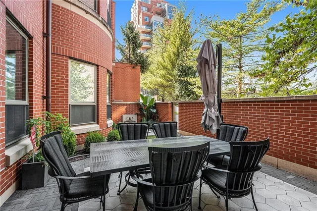 $795,000 | 4900 Central Street, Unit 101, Kansas City, MO 64112