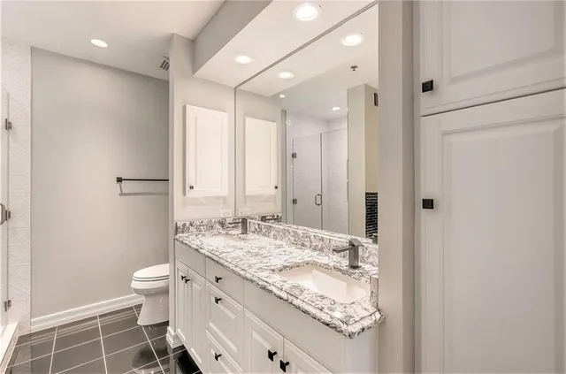 $795,000 | 4900 Central Street, Unit 101, Kansas City, MO 64112