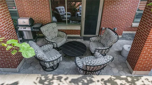 $795,000 | 4900 Central Street, Unit 101, Kansas City, MO 64112