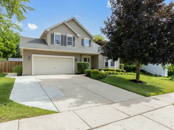 $417,000 | 4716 Oregon Trail, McHenry, IL 60050