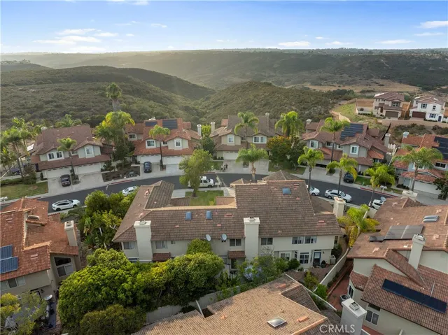 $975,000 | 11265 Caminito Aclara, San Diego, CA 92126