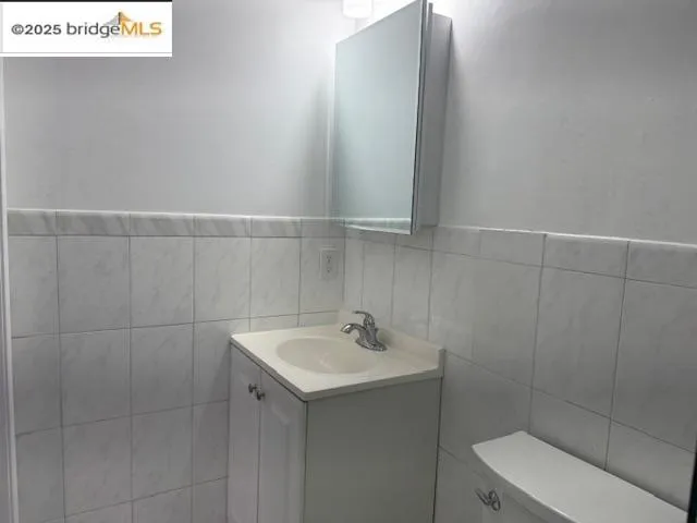 $2,600 | 916 West 10th Street, Antioch, CA 94509