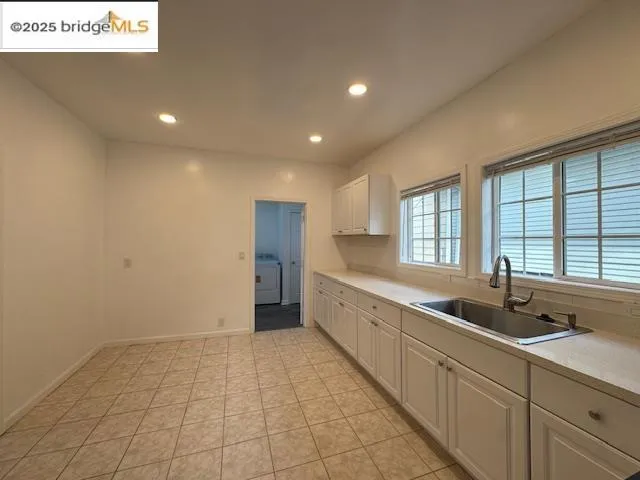 $2,600 | 916 West 10th Street, Antioch, CA 94509