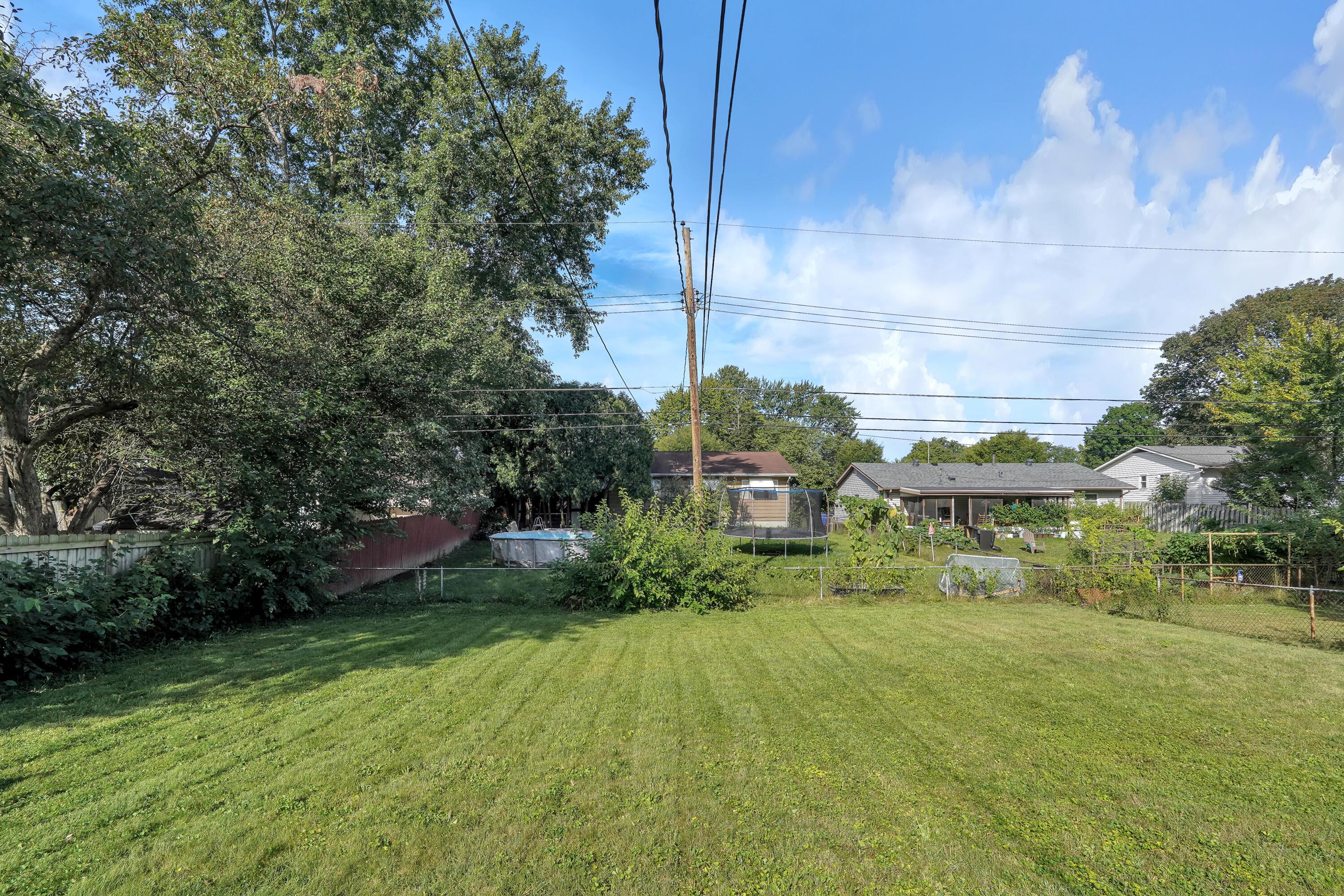6499 Faircrest Road Columbus, OH 43229 - Photo 26 of 27 DSC05191