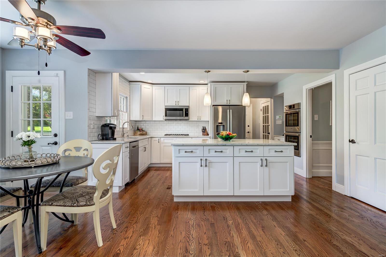 9858 Copper Hill Road Ladue, MO 63124 - Photo 8 of 39 Gallery Image 8