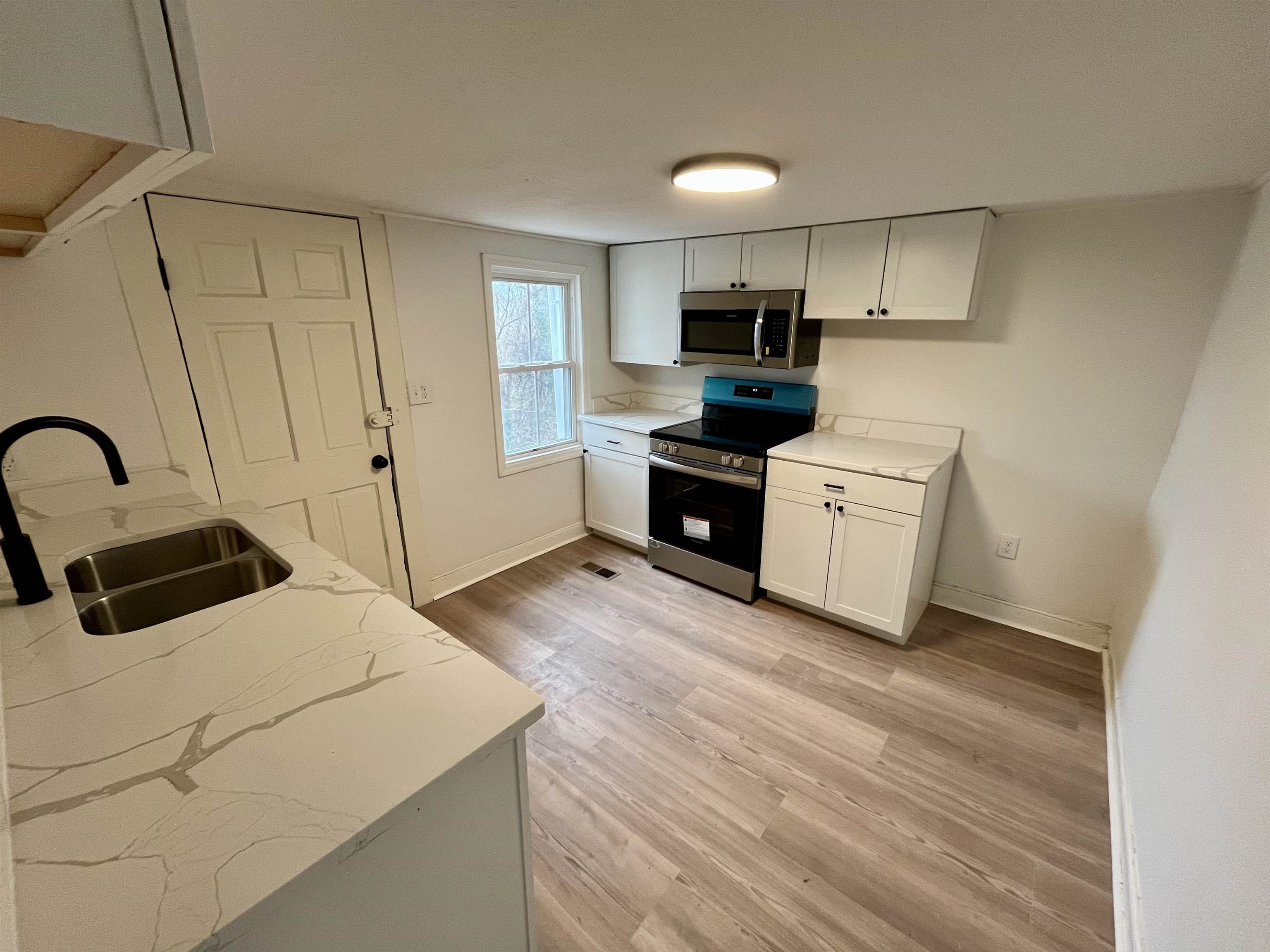 500 Ridge Street, Unit A Charlottesville, VA 22902 - Photo 10 of 29