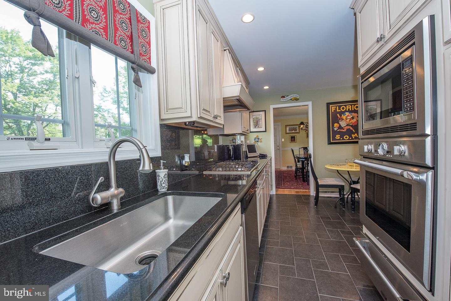 809 Matsonford Road Villanova, PA 19085 - Photo 6 of 21