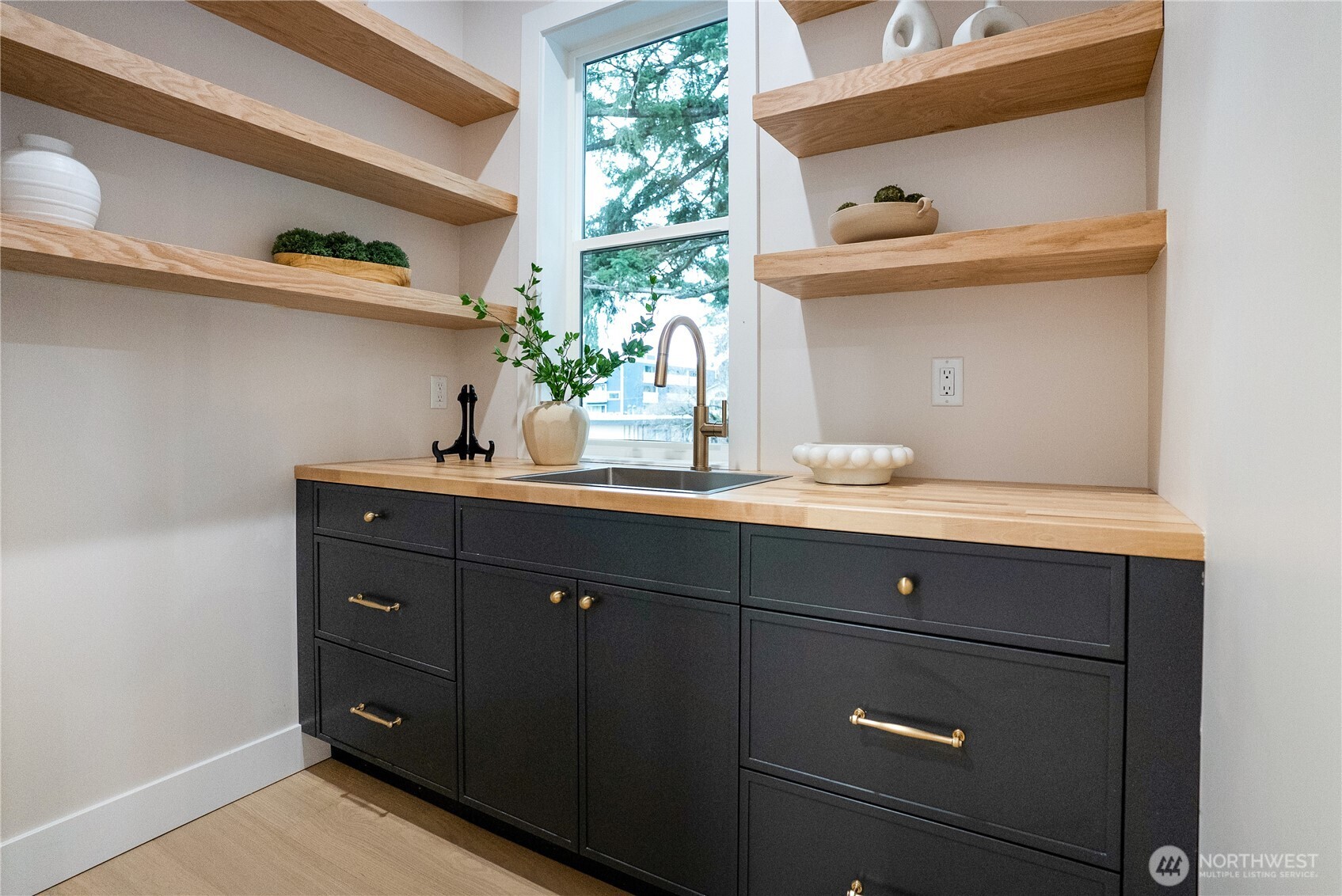 18603 104th Avenue Northeast, Unit A Bothell, WA 98011 - Photo 10 of 28