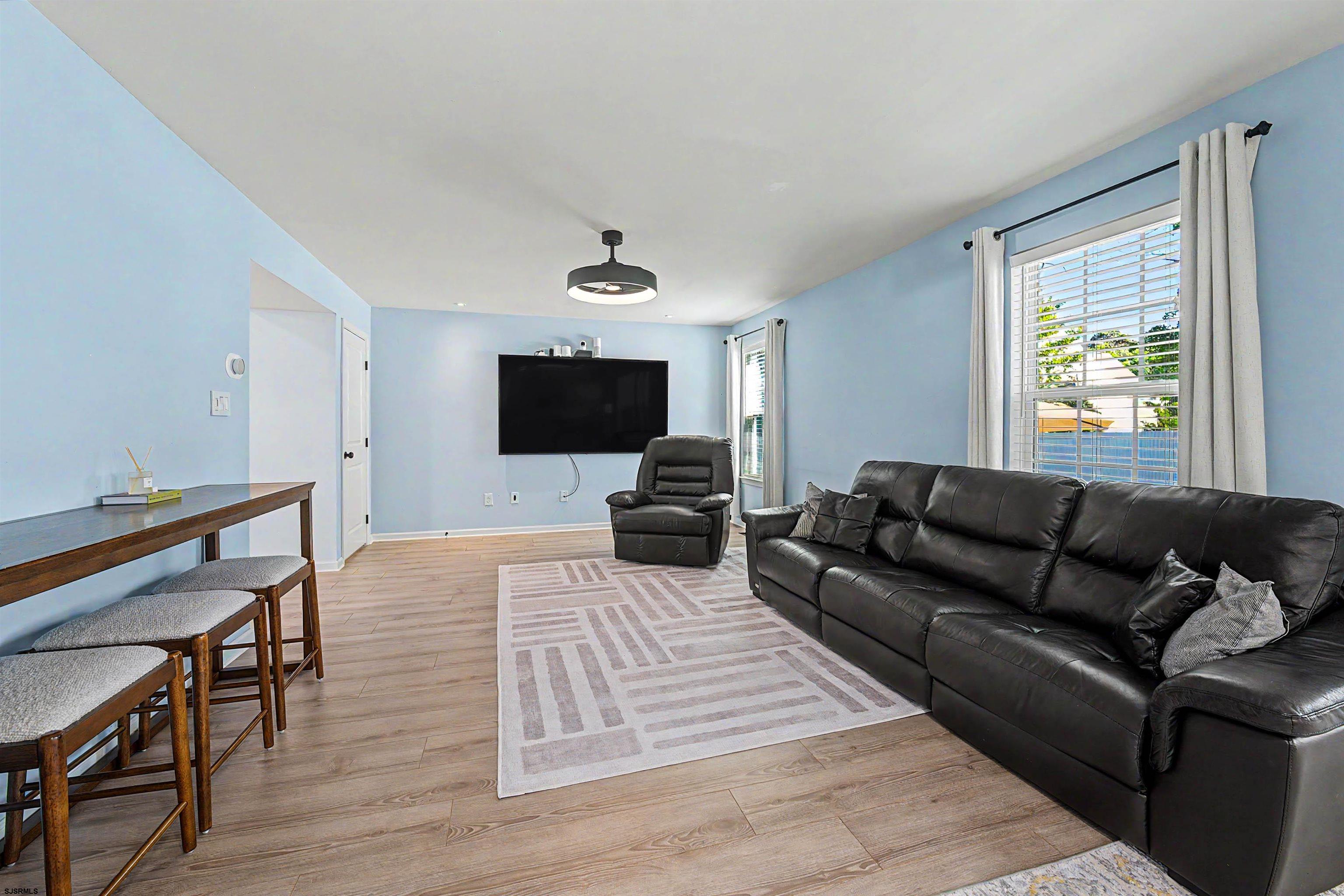 39 Shoreline Road Egg Harbor Township, NJ 08234 - Photo 10 of 33