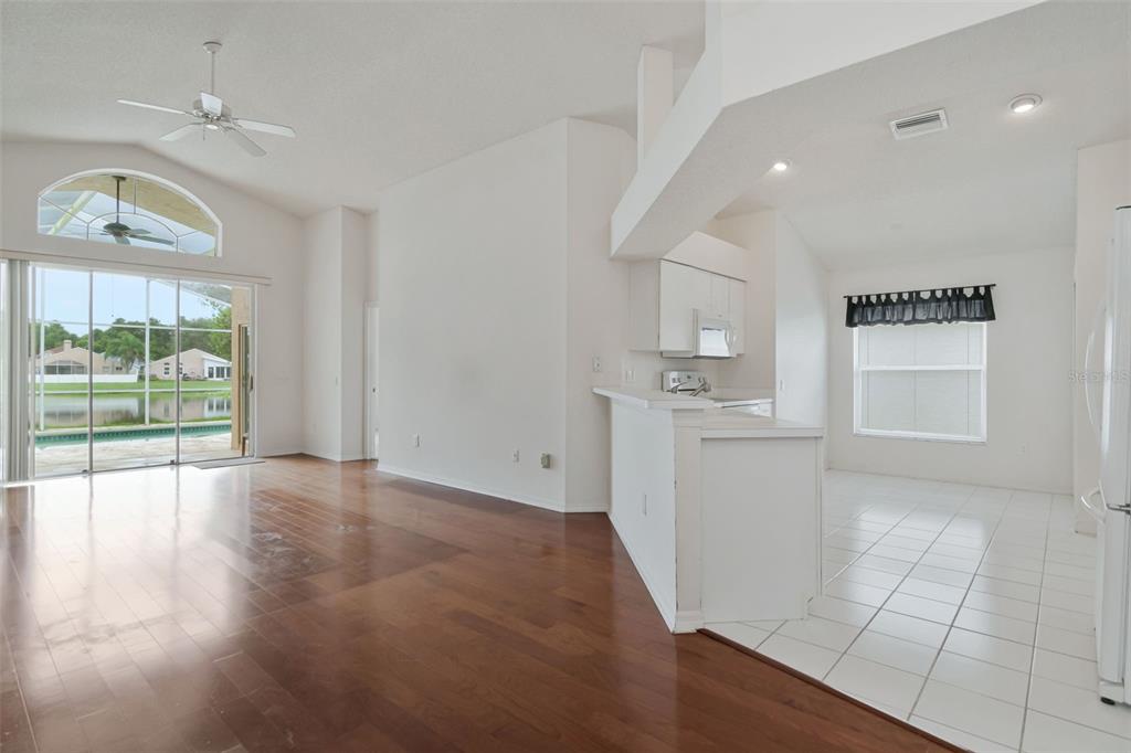 8512 Heyward Road Tampa, FL 33635 - Photo 8 of 73 Gallery Image 8