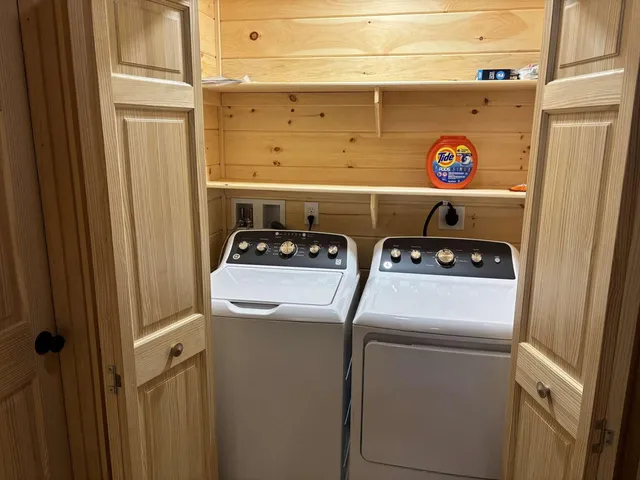 $759,000 | 4 Barbara Lane, Rangeley, ME 04970