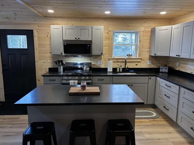 $759,000 | 4 Barbara Lane, Rangeley, ME 04970