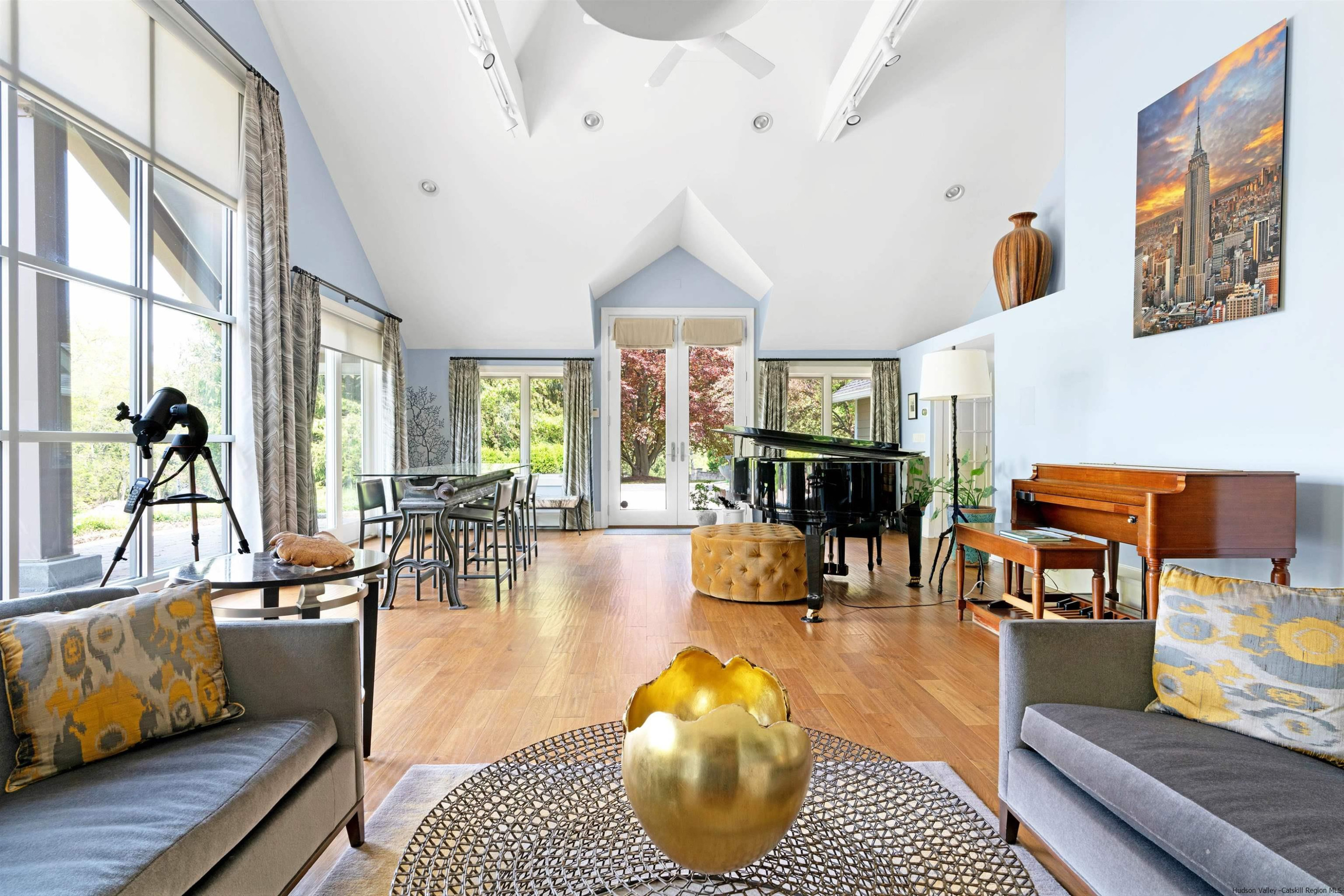 42 Union Center Road Ulster Park, NY 12487 - Photo 9 of 35 a living room with furniture