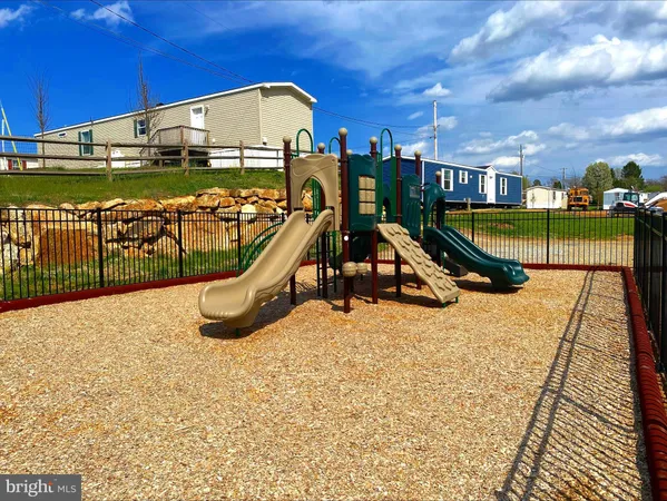 $139,500 | 2140 Horseshoe Park, Honey Brook, PA 19344