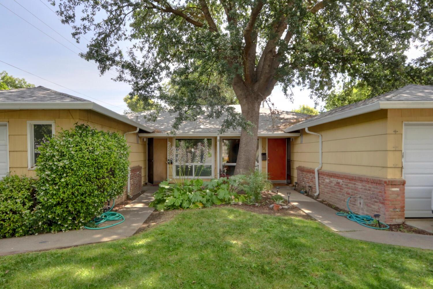 520-522 Oeste Drive Davis, CA 95616 - Photo 3 of 54 a front view of a house with a garden