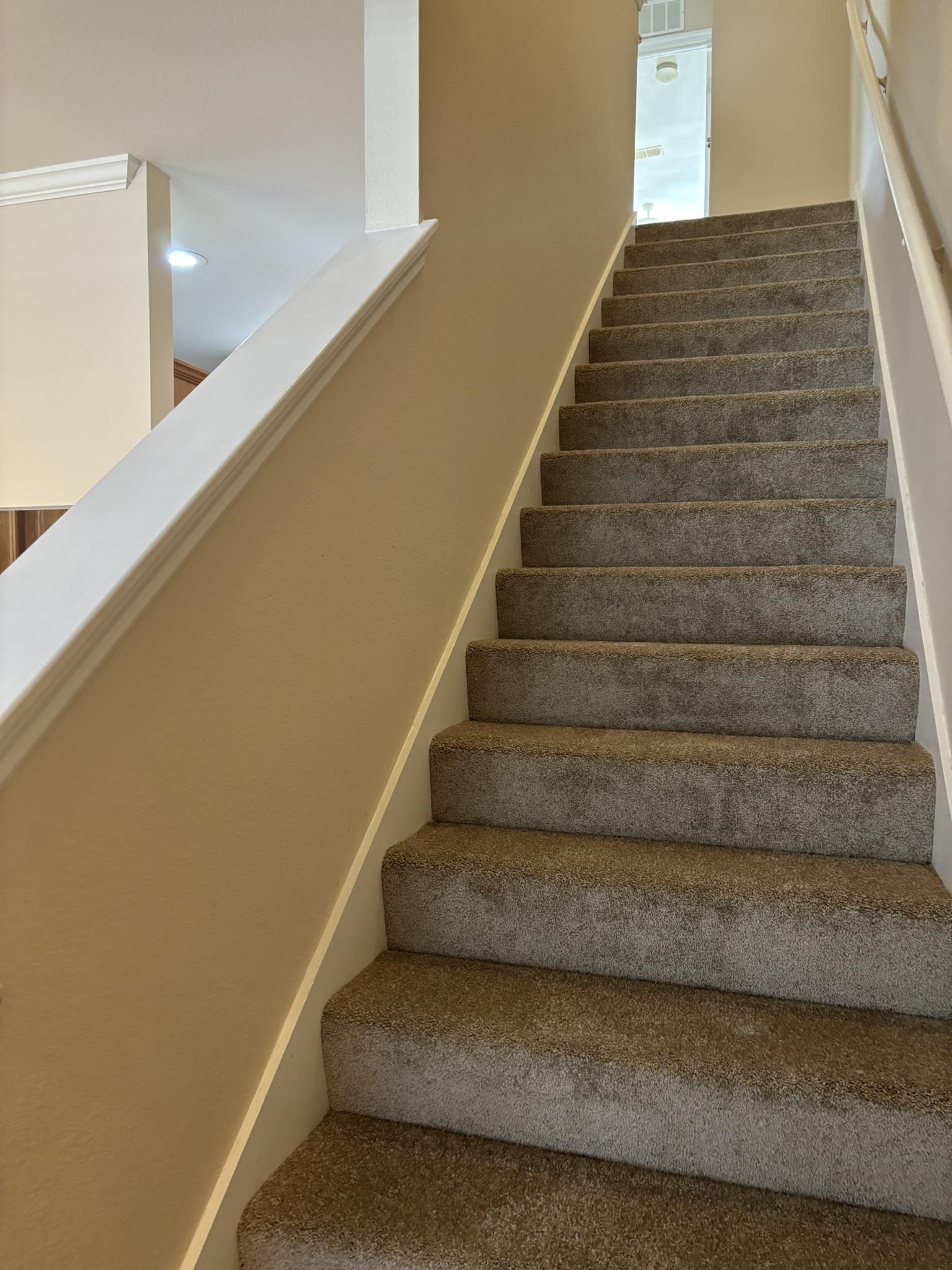 1320 Hendrix Road, Unit 406 Tallahassee, FL 32301 - Photo 18 of 39 Gallery Image 18