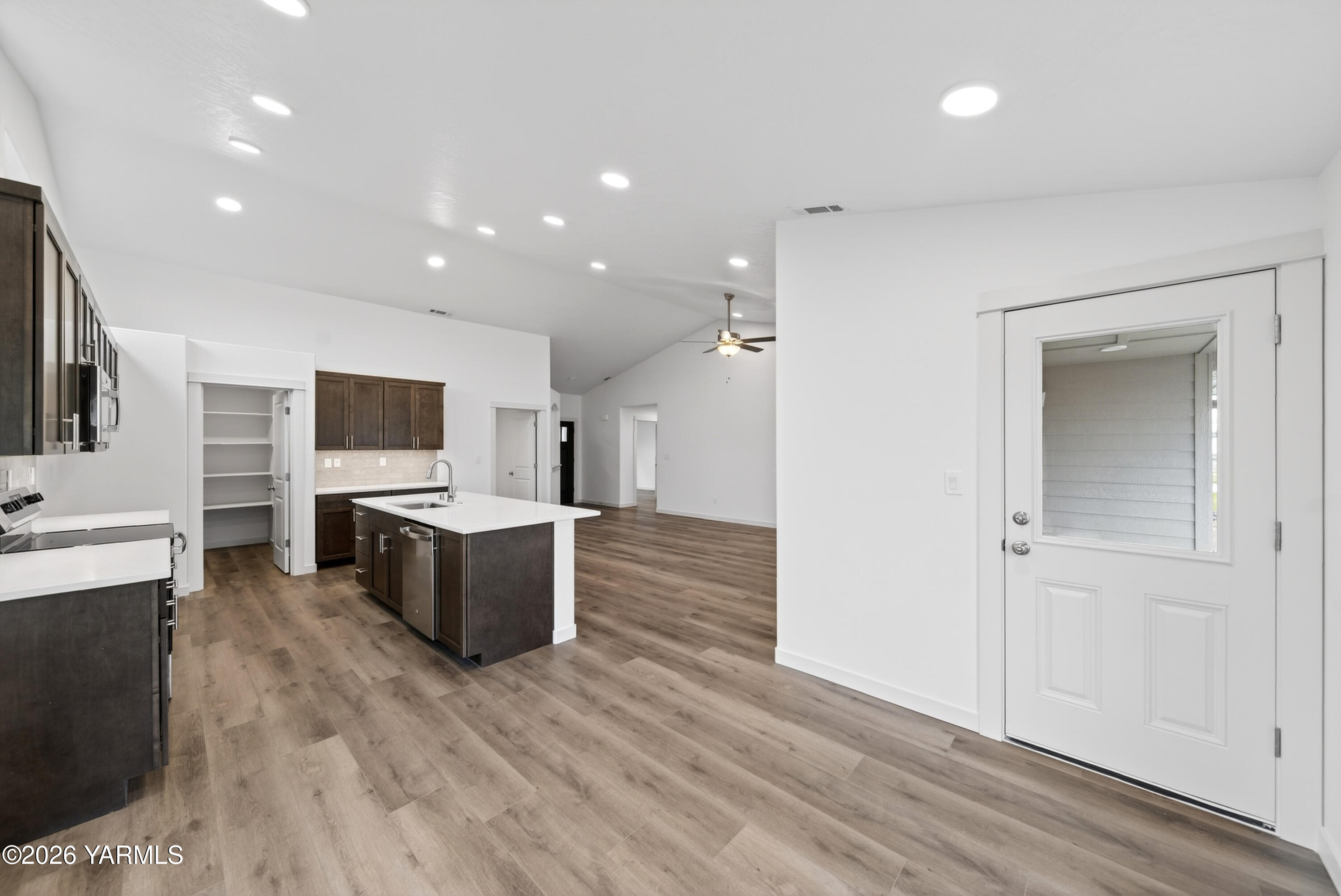 4707 Woolsey Lane Yakima, WA 98903 - Photo 12 of 13 4707 W. Woolsey-2