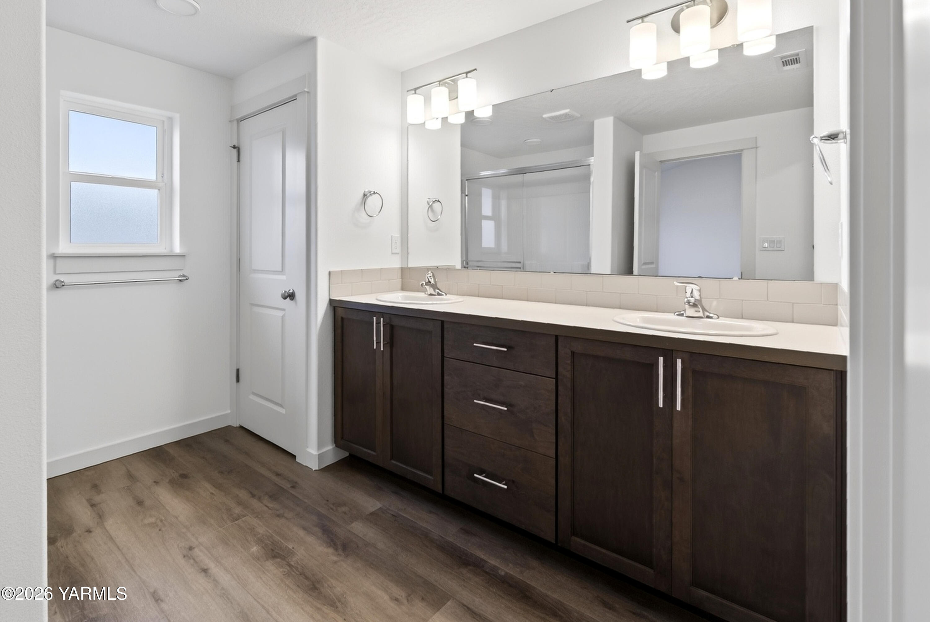 4707 Woolsey Lane Yakima, WA 98903 - Photo 10 of 13 4707 W. Woolsey-31