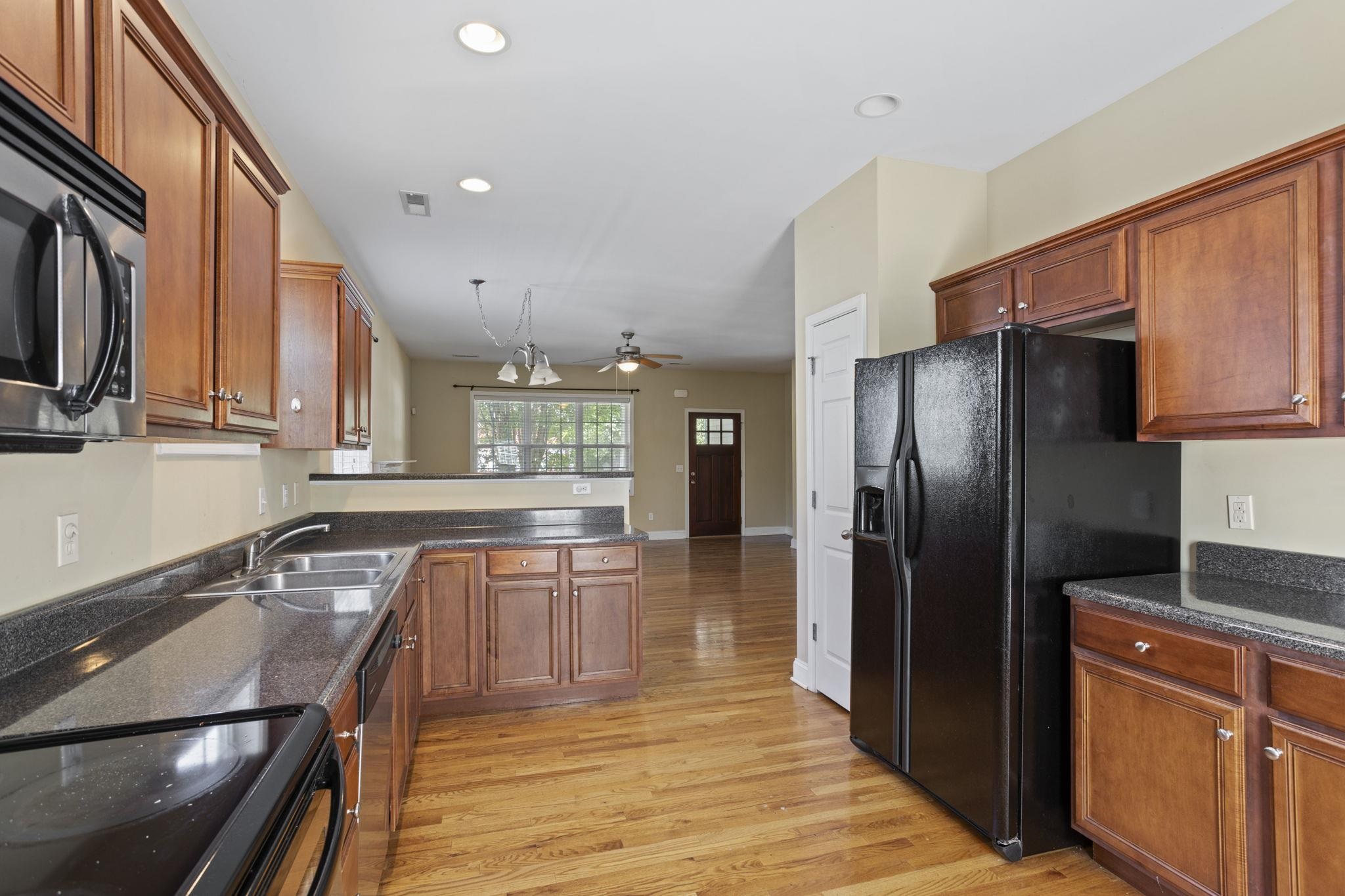 100 Ragon Lane Greenville, SC 29609 - Photo 15 of 39 Gallery Image 15