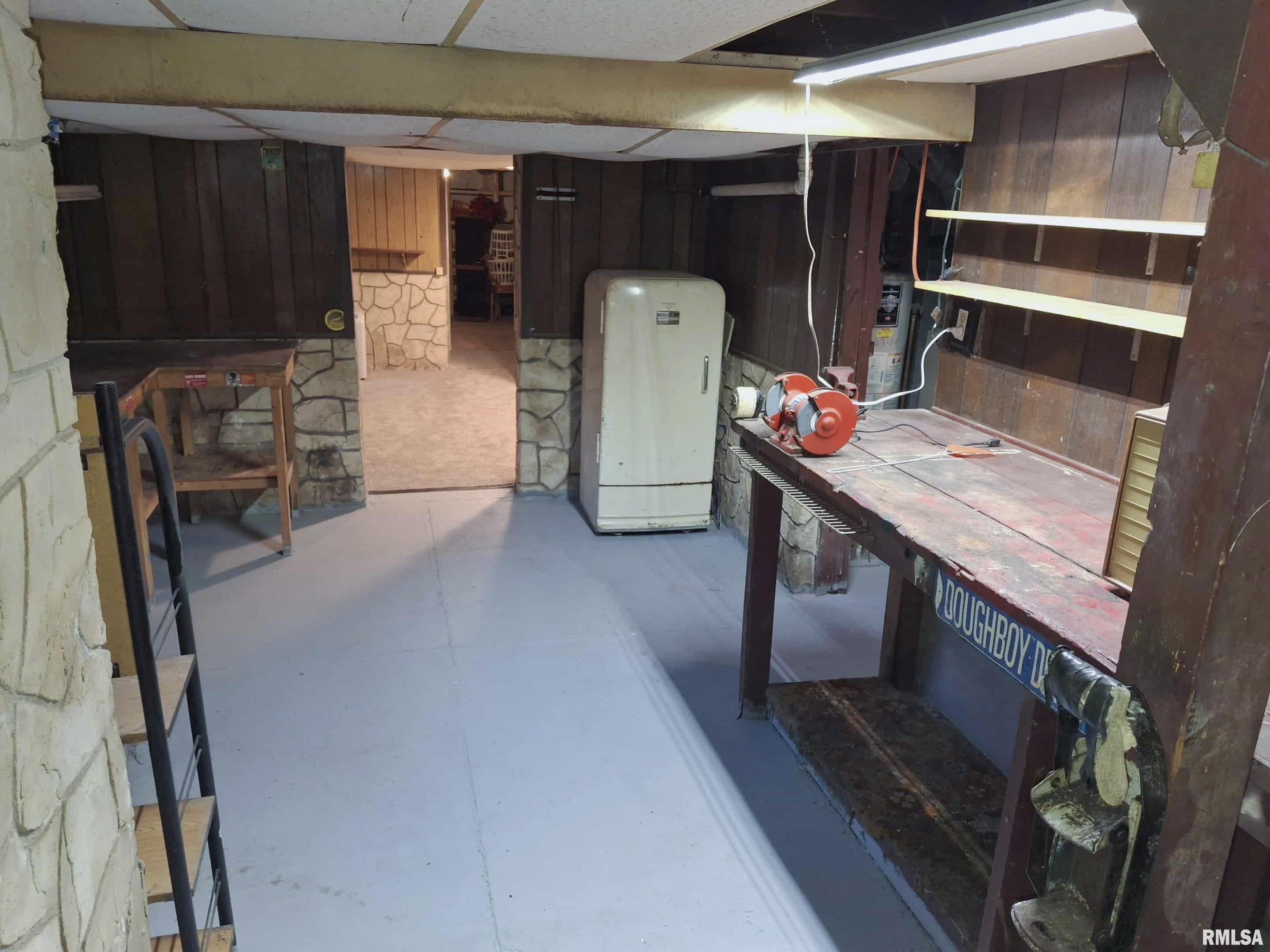 283 West Walnut Street Canton, IL 61520 - Photo 35 of 55