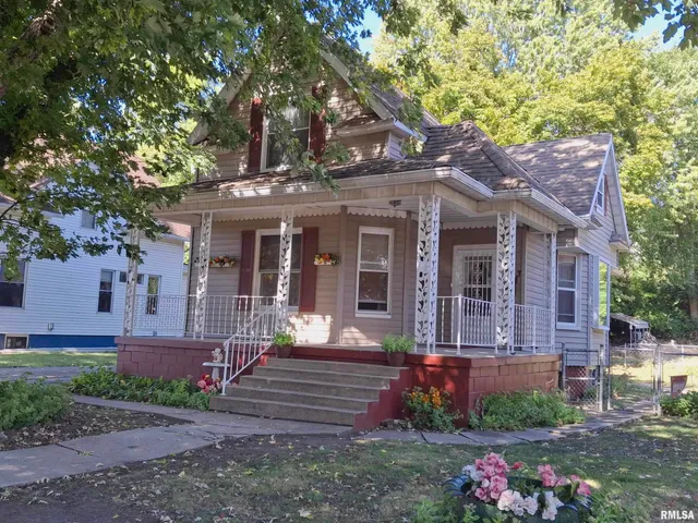 $90,000 | 283 West Walnut Street, Canton, IL 61520
