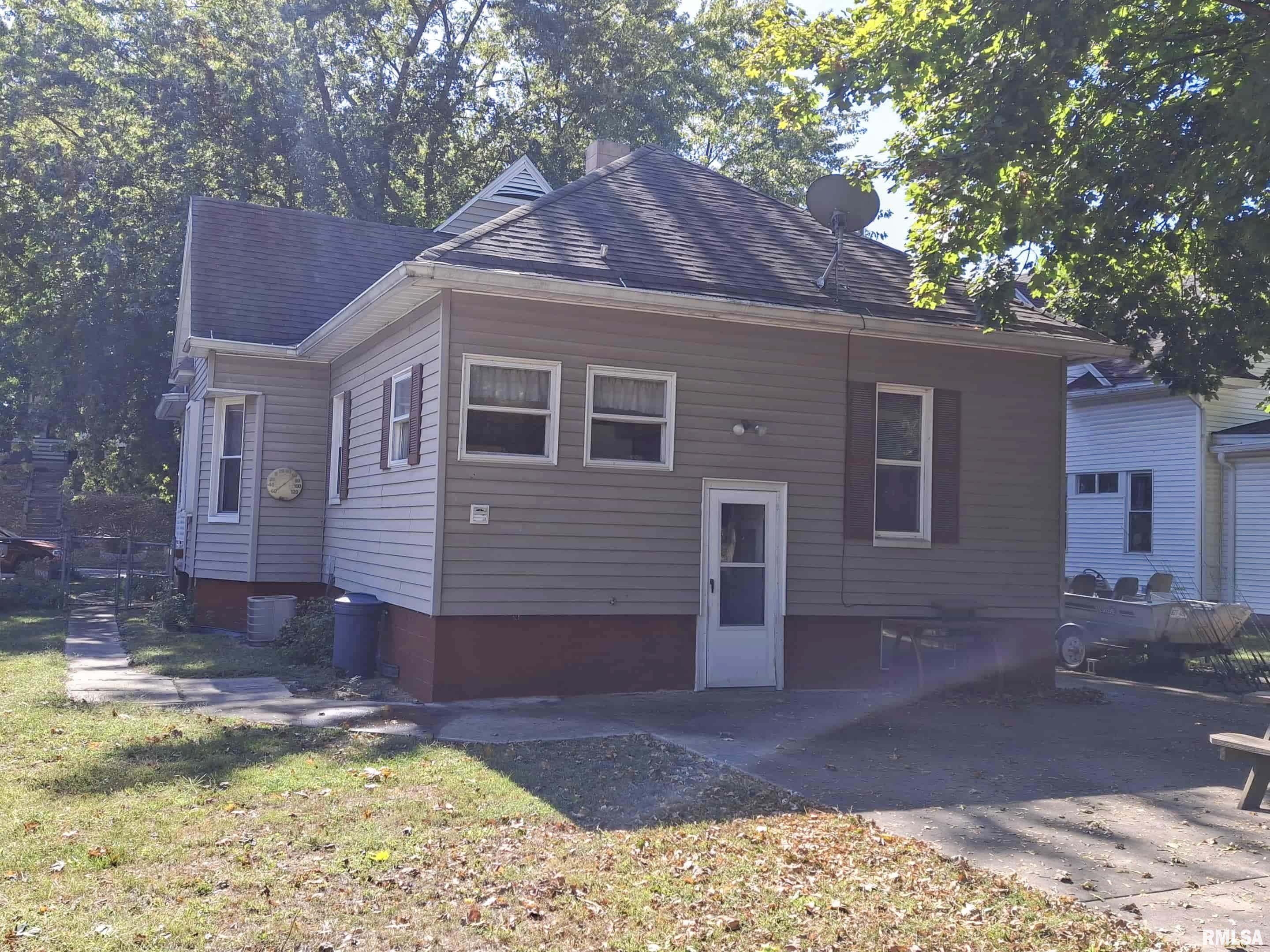 283 West Walnut Street Canton, IL 61520 - Photo 49 of 55