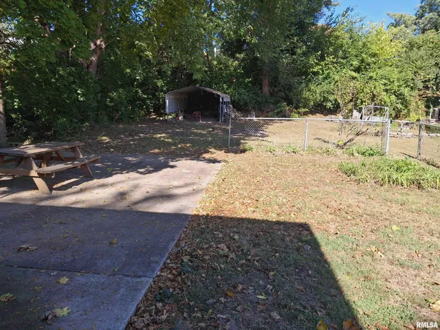 $90,000 | 283 West Walnut Street, Canton, IL 61520