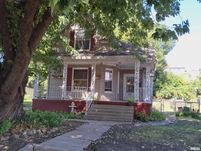 $90,000 | 283 West Walnut Street, Canton, IL 61520