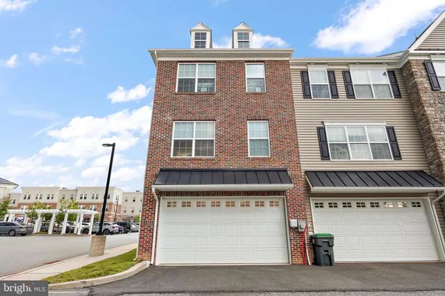$2,495 | 715 Pony Lane, Wilmington, DE 19808