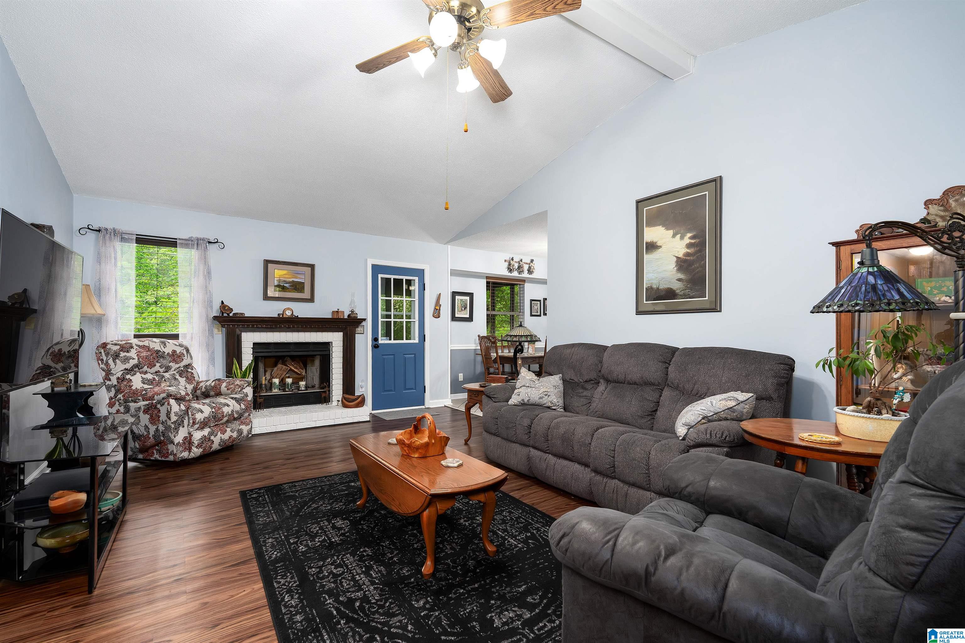 116 Twin Lakes Road Trussville, AL 35173 - Photo 5 of 47