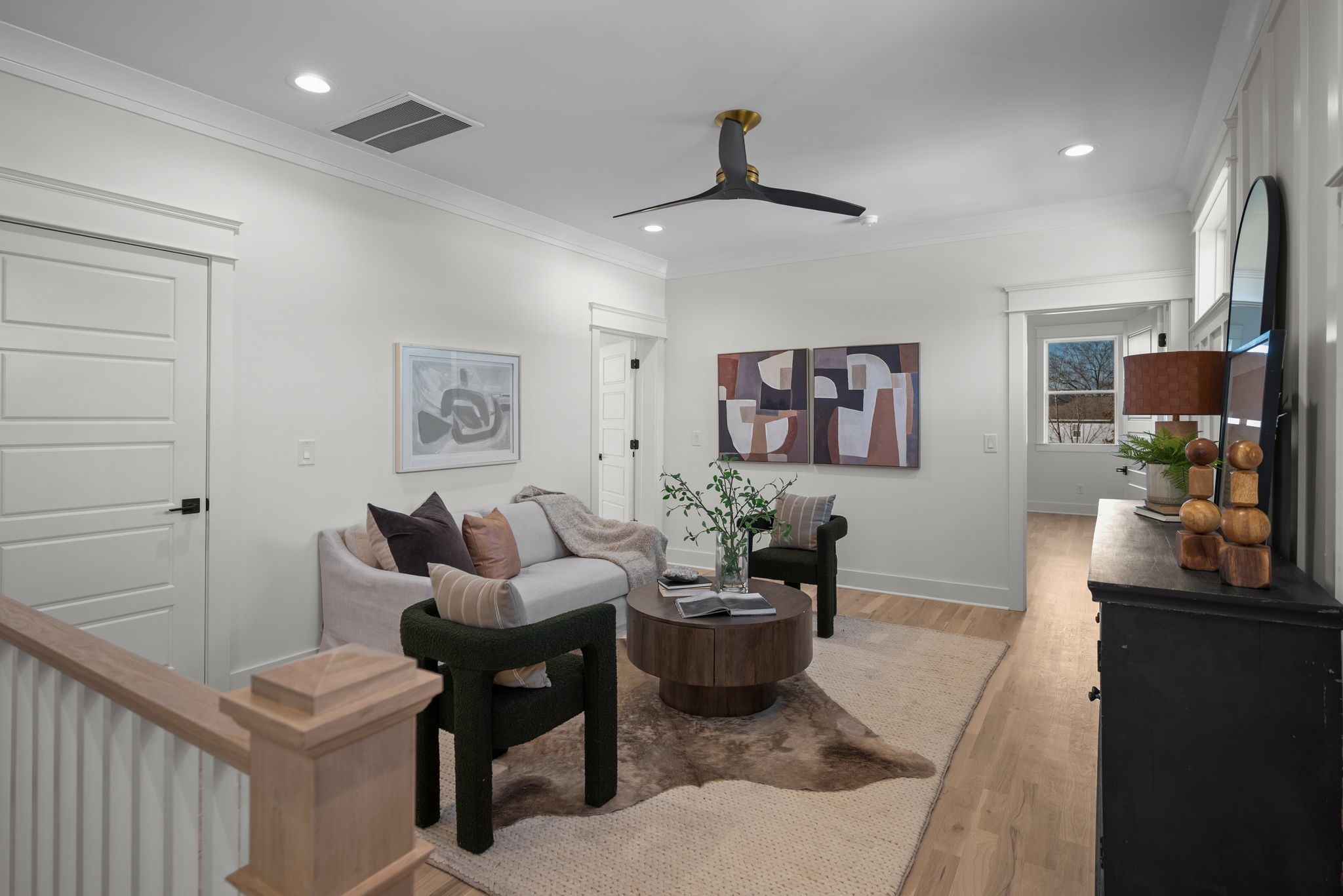 6103 Henry Ford Drive Nashville, TN 37209 - Photo 30 of 40 a living room with furniture and a flat screen tv