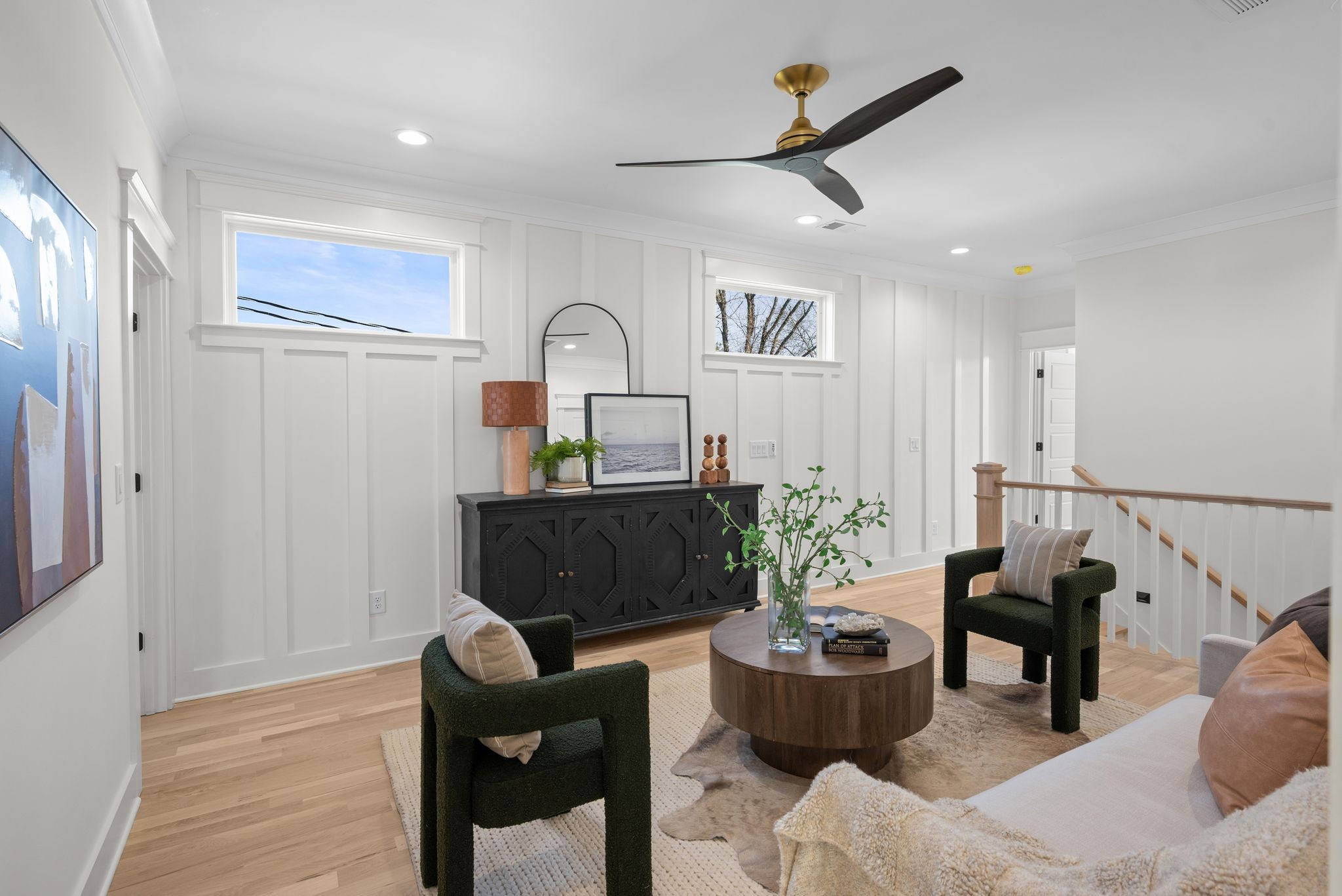 6103 Henry Ford Drive Nashville, TN 37209 - Photo 31 of 40 a living room with furniture and a potted plant