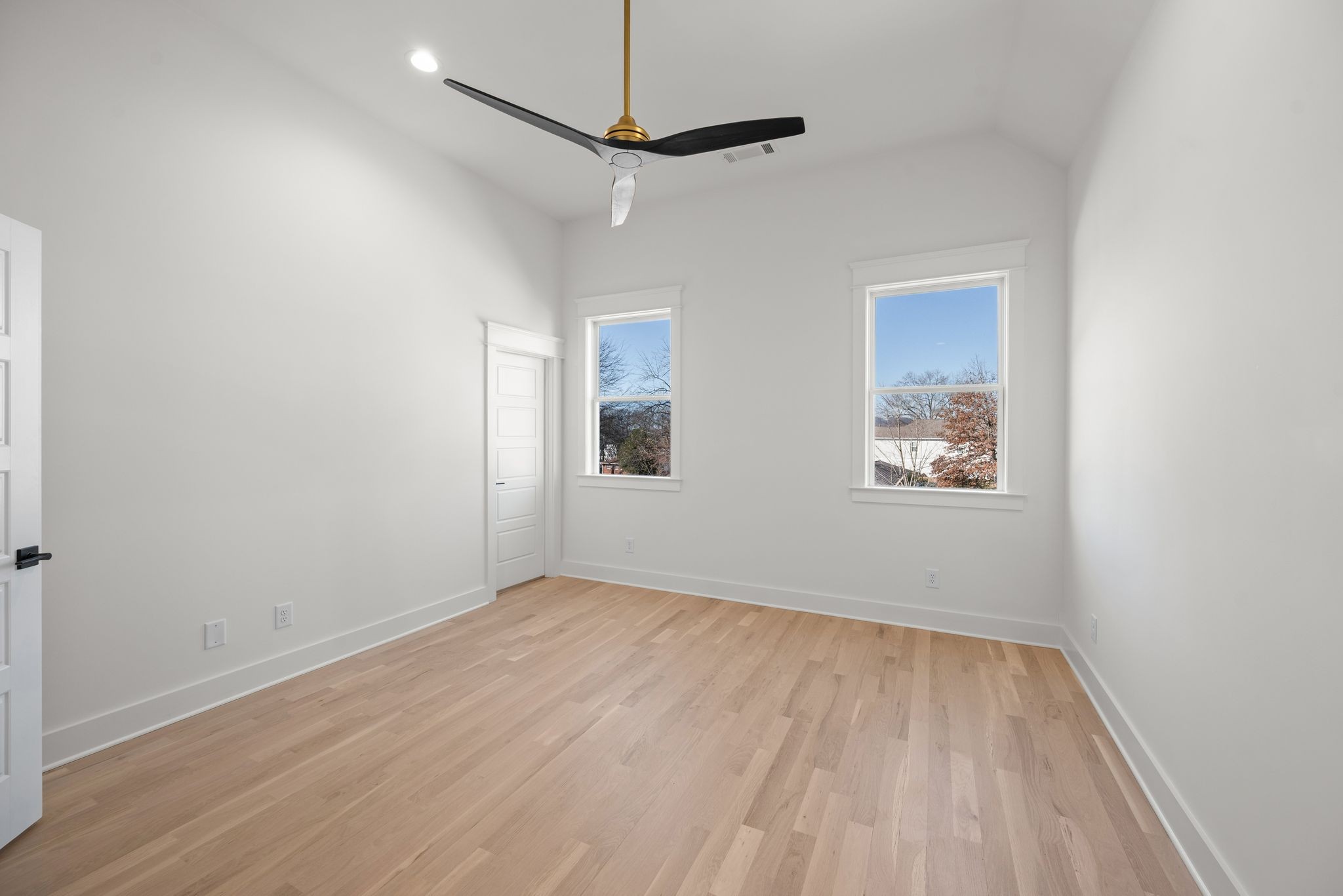 6103 Henry Ford Drive Nashville, TN 37209 - Photo 32 of 40 a view of empty room with wooden floor