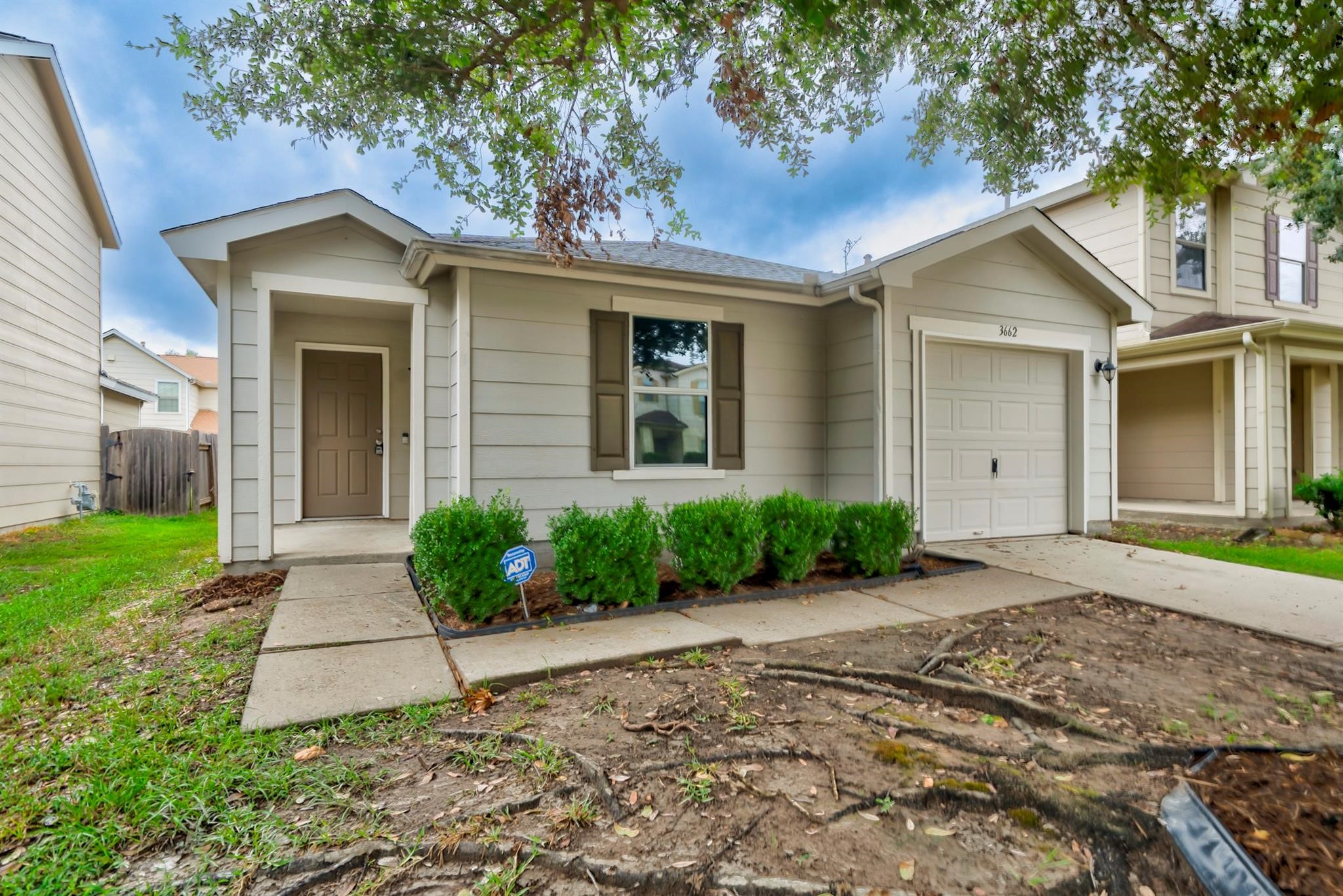 3662 Fuller Bluff Drive Spring, TX 77386 - Photo 2 of 17