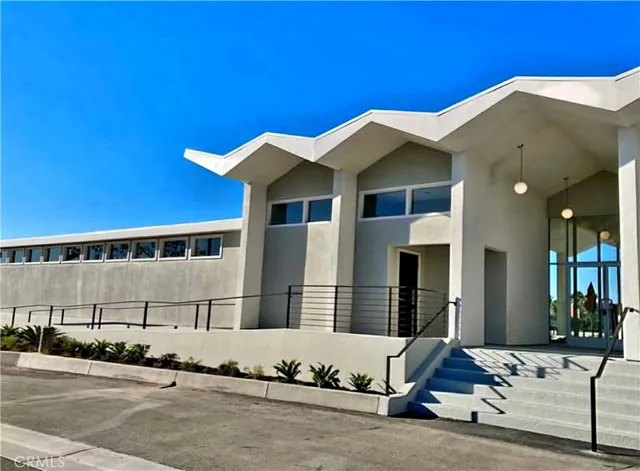 a view of a house with a outdoor space