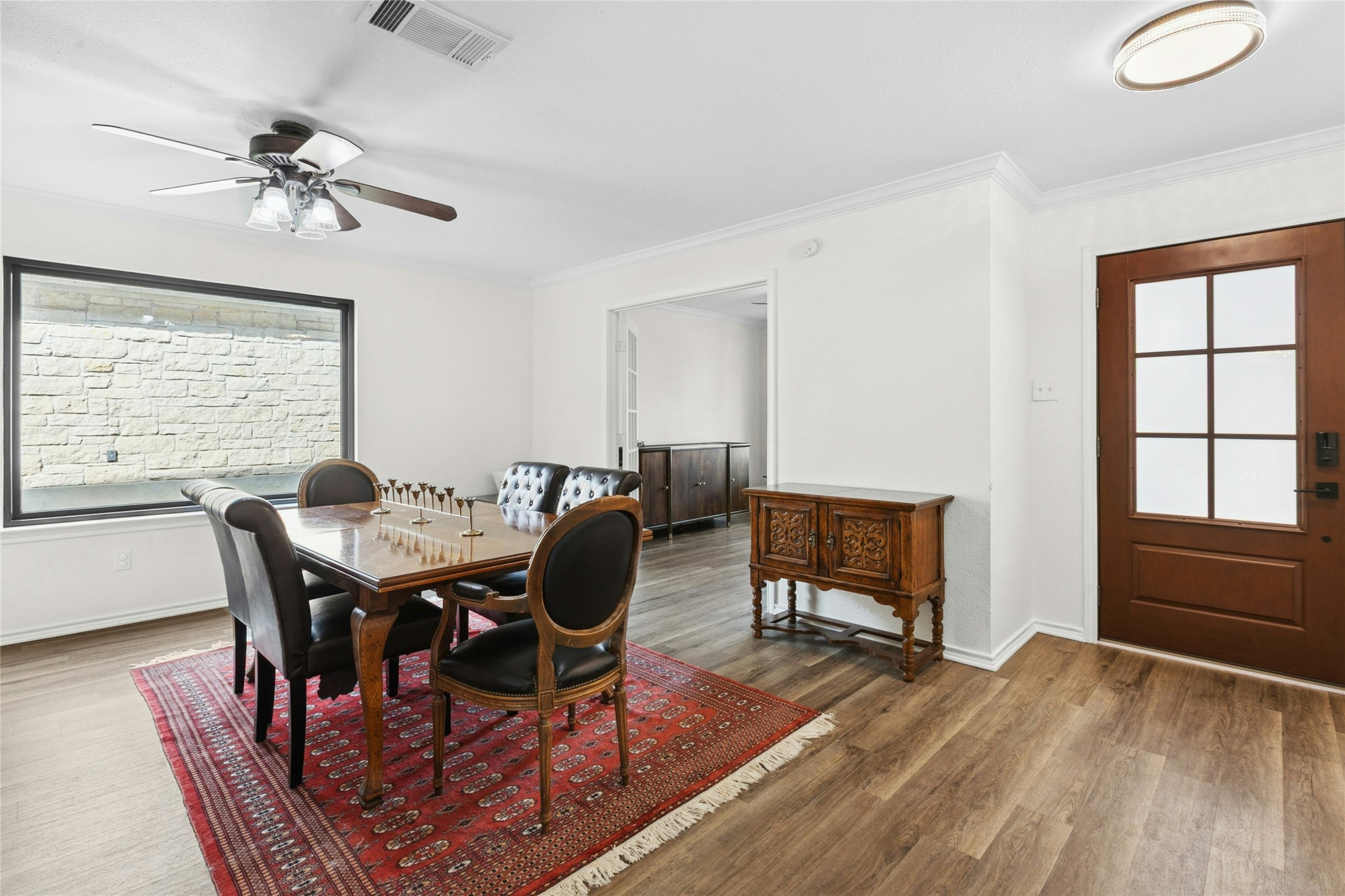 5611 Magee Bend Austin, TX 78749 - Photo 5 of 28