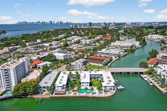 $295,000 | 7207 Bay Drive, Unit 25, Miami Beach, FL 33141