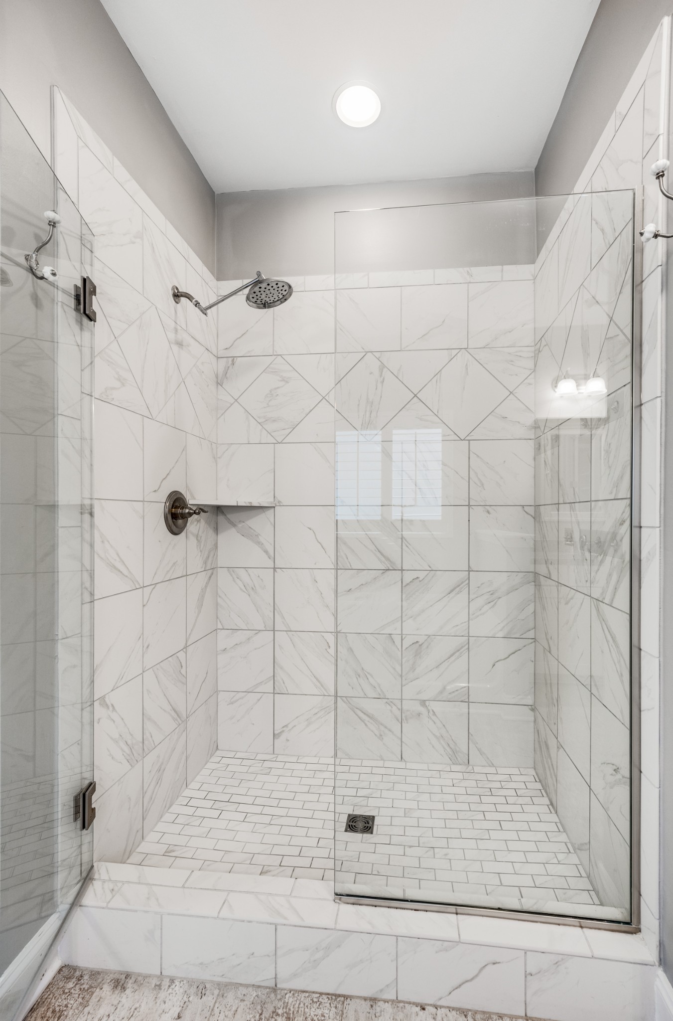5001 Rizer Point Drive Franklin, TN 37069 - Photo 13 of 42 a bathroom with a shower