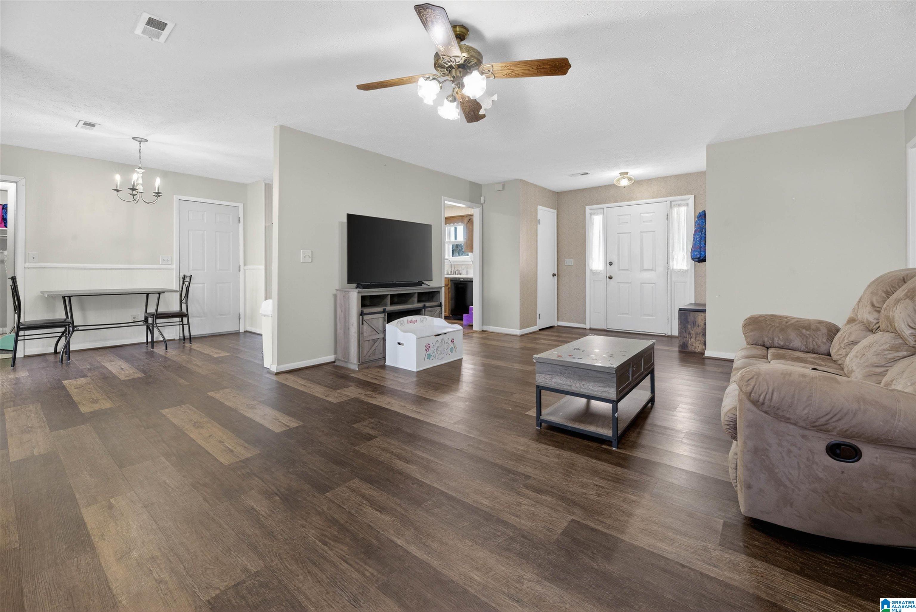 1501 Pebble Lane Weaver, AL 36277 - Photo 5 of 29
