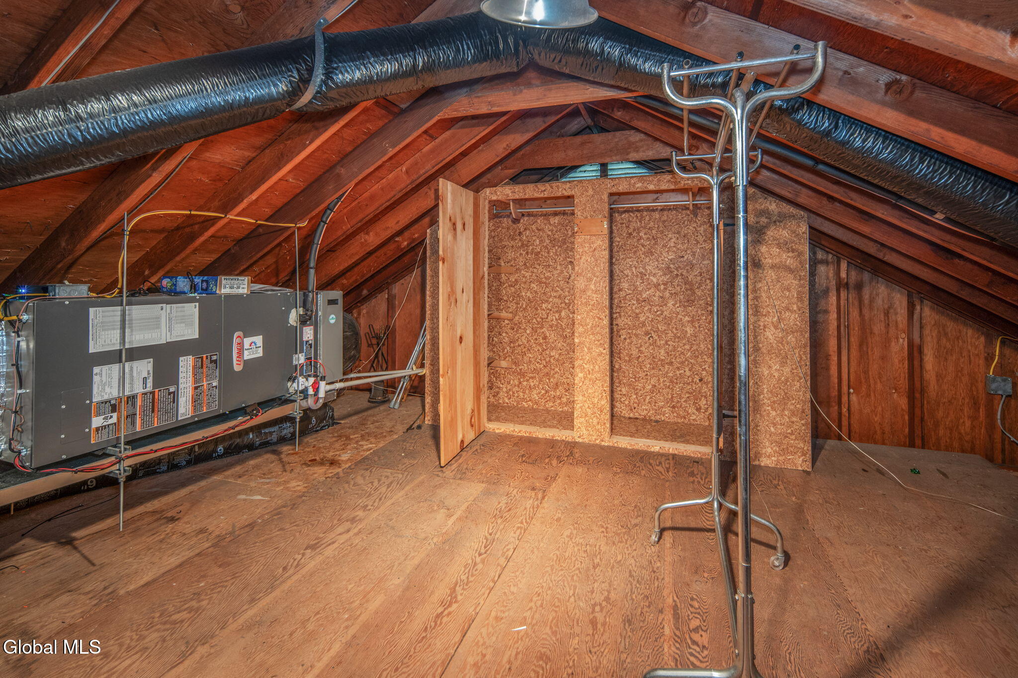 140 Mosher Road Bethlehem, NY 12054 - Photo 31 of 39 40-140MosherRd_40