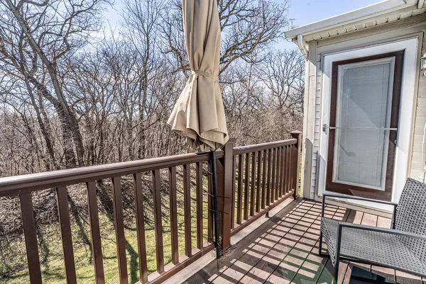 $249,900 | 383 Woodview Circle, Unit C, Elgin, IL 60120