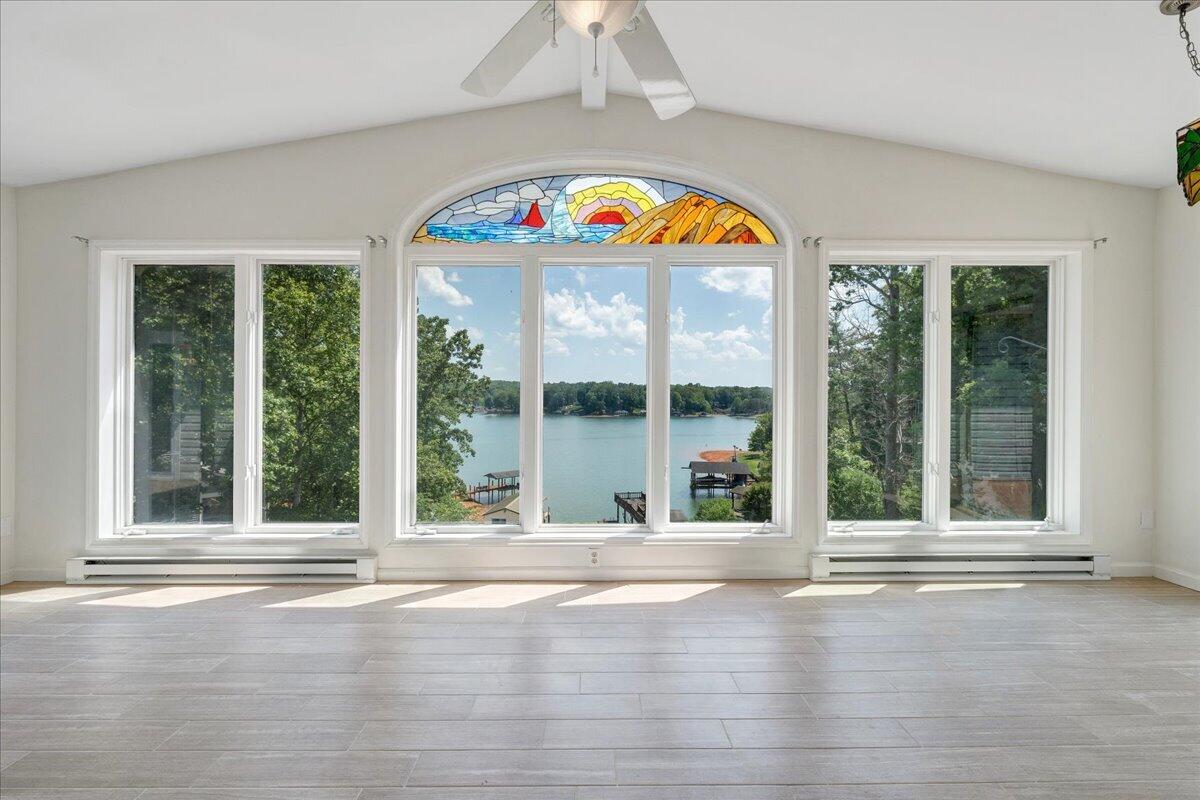 3222 Lakewood Forest Road Moneta, VA 24121 - Photo 26 of 97 26-MIB09780