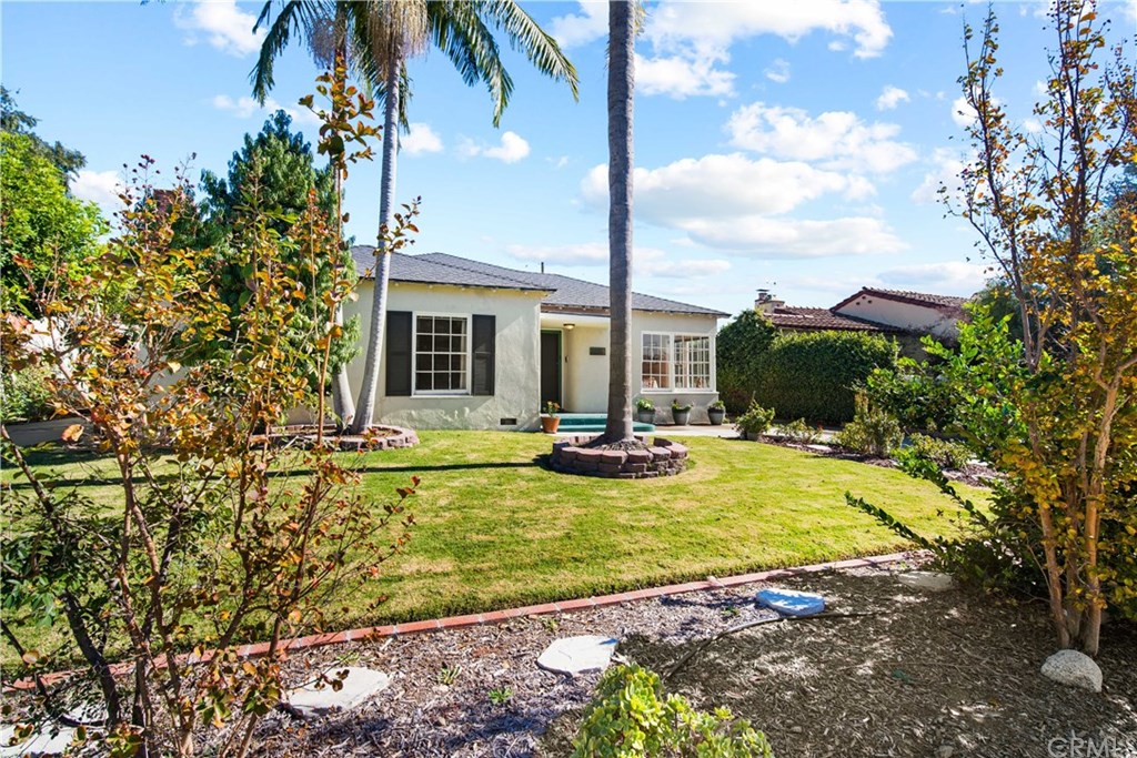 2315 North Flower Street Santa Ana, CA 92706 - Photo 2 of 37