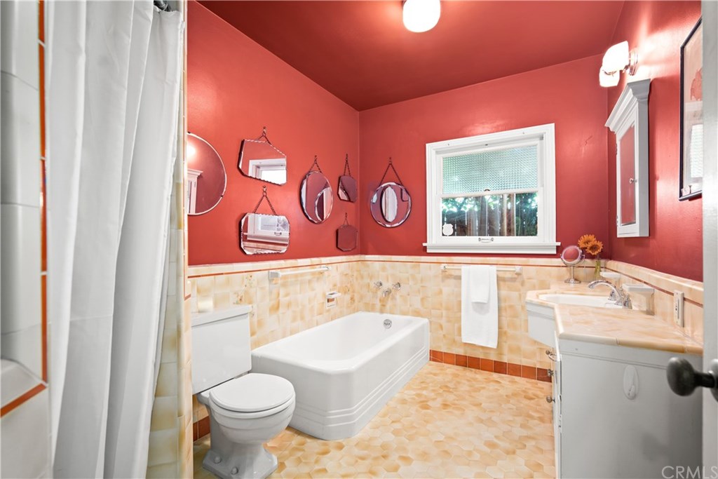 2315 North Flower Street Santa Ana, CA 92706 - Photo 22 of 37