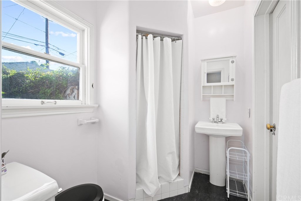 2315 North Flower Street Santa Ana, CA 92706 - Photo 29 of 37