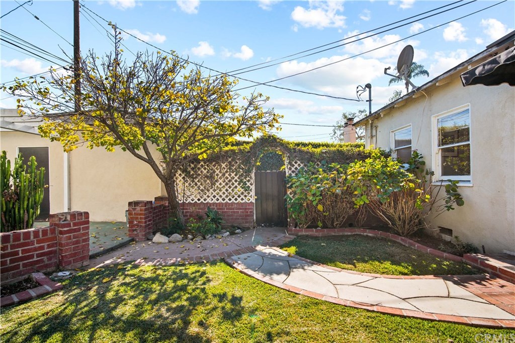 2315 North Flower Street Santa Ana, CA 92706 - Photo 35 of 37