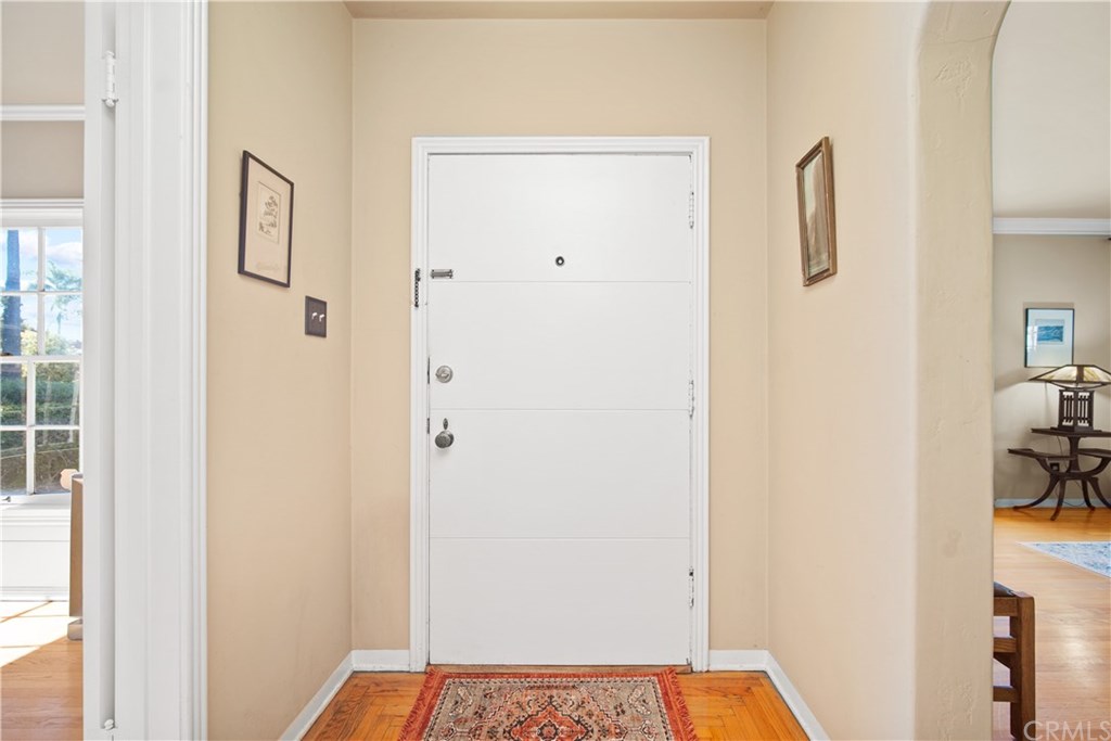 2315 North Flower Street Santa Ana, CA 92706 - Photo 7 of 37