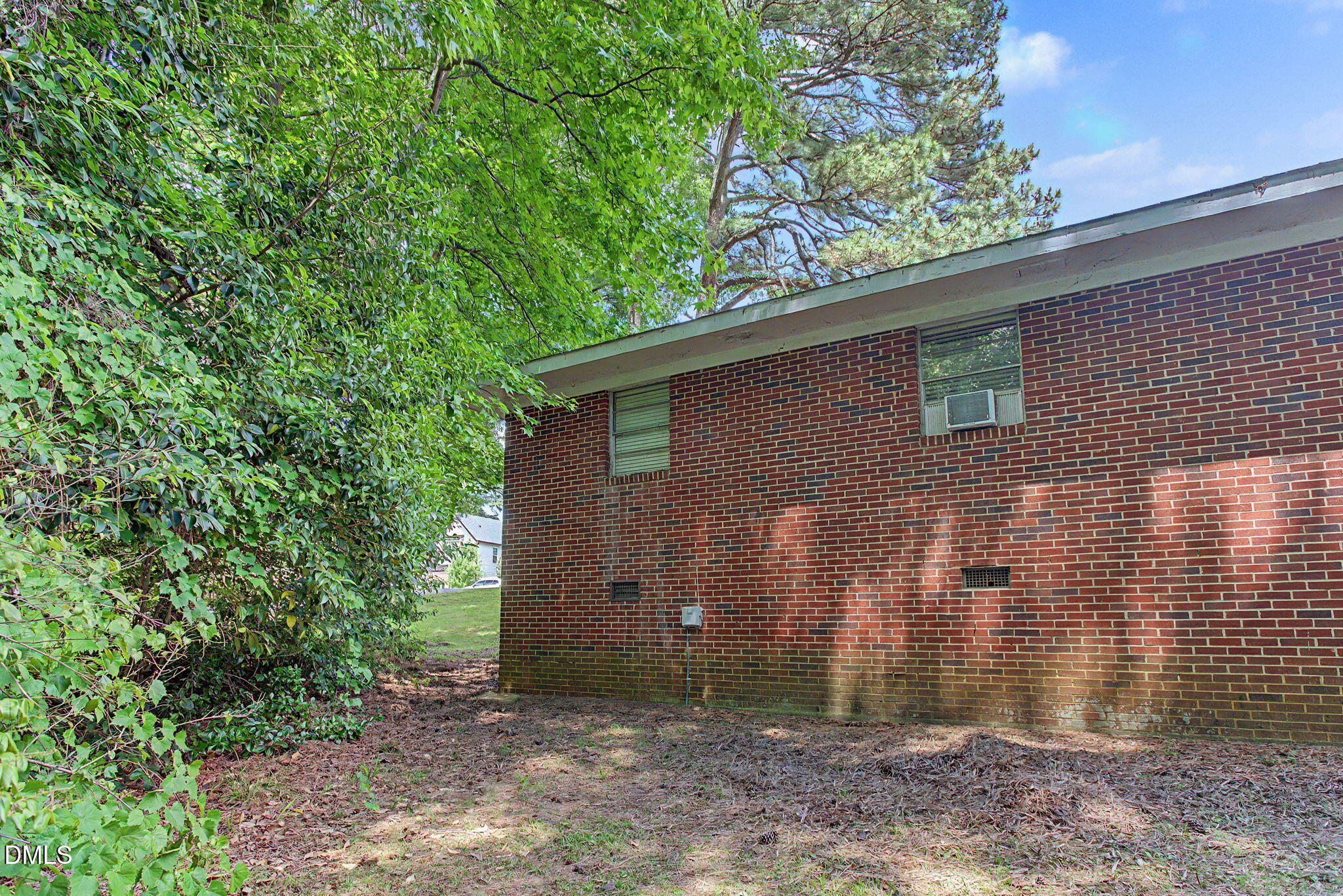 850 Athens Drive Raleigh, NC 27606 - Photo 17 of 32