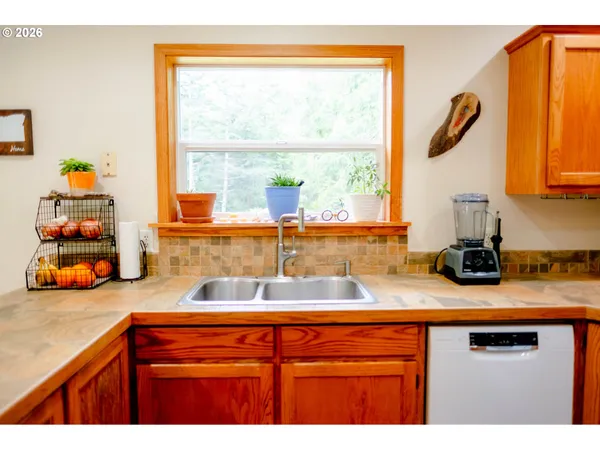$599,000 | 87444 Whistling Lane, Bandon, OR 97411