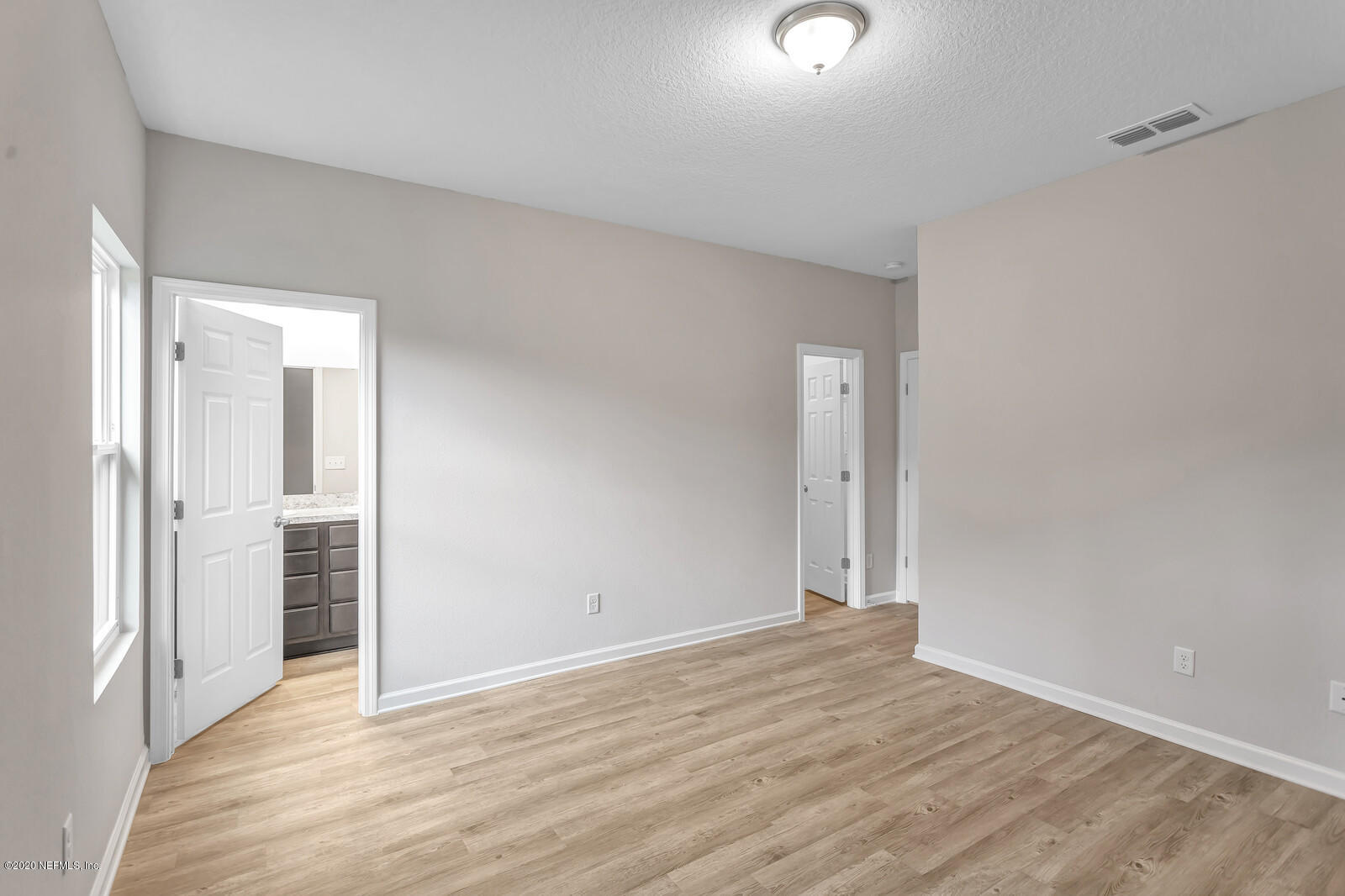 2067 Alley Road Jacksonville, FL 32233 - Photo 10 of 33 Owner's Bedroom